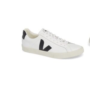 BRAND NEW Veja Espalar Sneaker (Unisex).